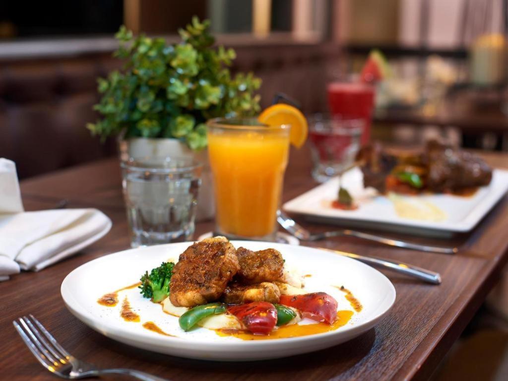 Kingwood Boutique Hotel Miri Dış mekan fotoğraf