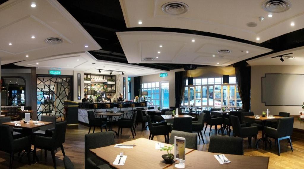 Kingwood Boutique Hotel Miri Dış mekan fotoğraf