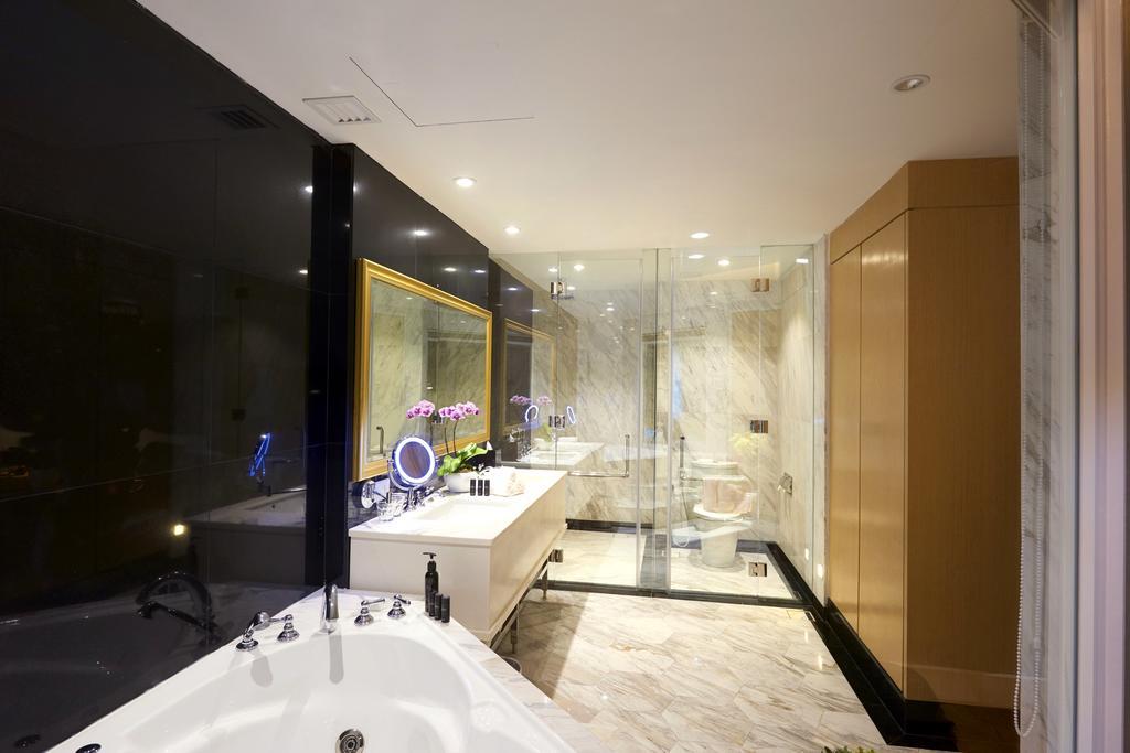Kingwood Boutique Hotel Miri Dış mekan fotoğraf